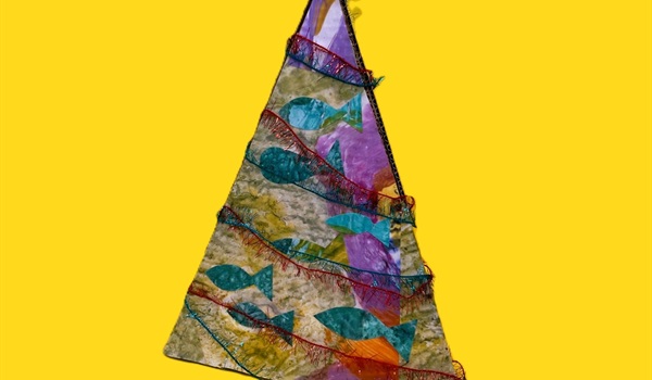 Sunroom – Ken Done Christmas Tree