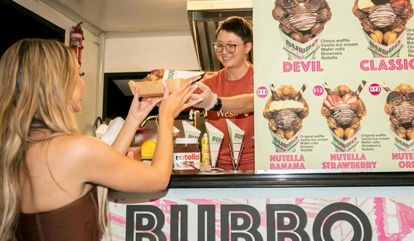 Dreamworld Night Market