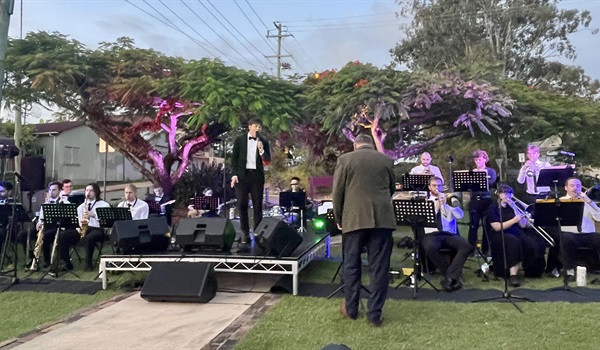 Christmas Carols on the Green