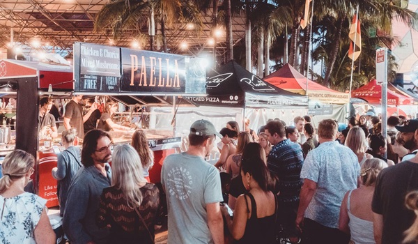 HOTA Christmas Twilight Markets