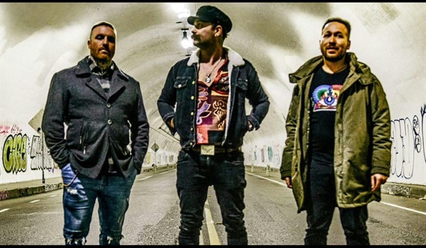 Den Devine New Year's Eve!